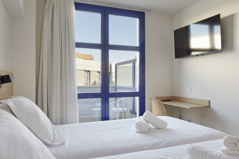 Iraipe Logro�o Hotel