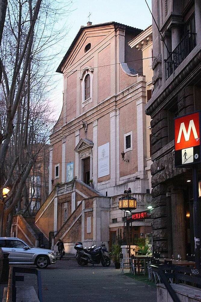 Hotel Garda Roma