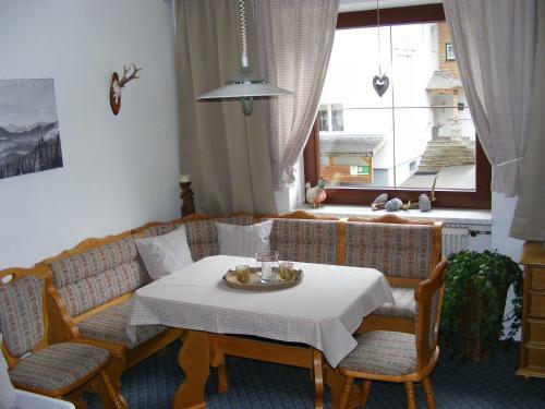 Hostal Pension Praxmarer