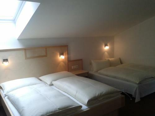 Bed & Breakfast Pension Dorfplatzl
