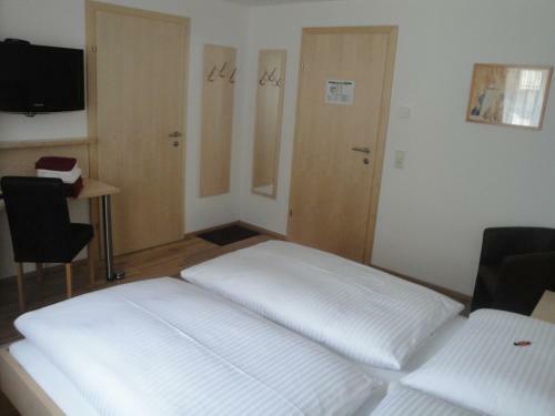 Bed & Breakfast Pension Dorfplatzl