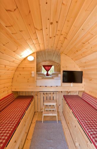 Hostal Gasthof Pension Wei�es R�ssl