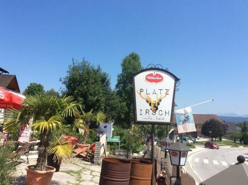 Hostal Pension Pukel