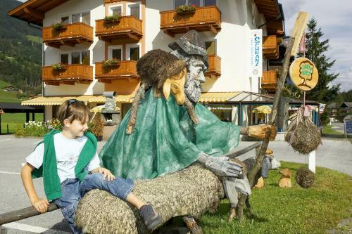 Hostal Familiengasthof Schranz
