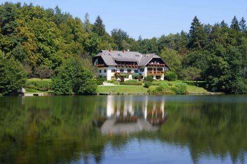 Hostal Landgasthof Trattnig