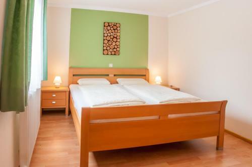 Hostal Waldpension Schiefling Am See