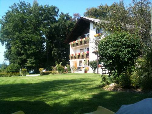 Hostal Waldpension Schiefling Am See