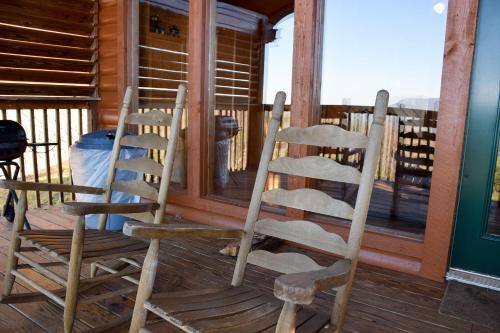 Comfy Cottage Sevierville Cabin