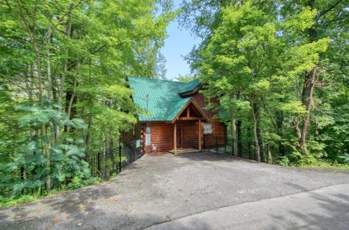 American Treehouse #1708