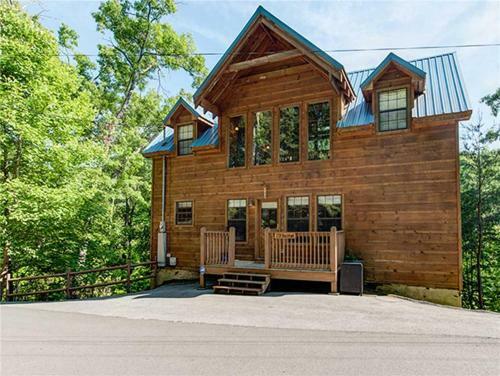 Bear Pause, 4 Bedrooms, Sleeps 10, Pool Table, Wifi, Hot Tub
