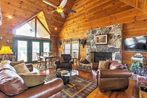 Smokies View Wears Valley Retreat With Mtn Views!