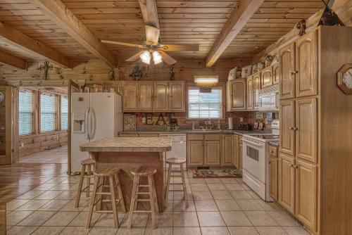Cowboy Hideout Cabin