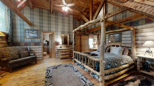 Big Kahuna Lodge Cabin