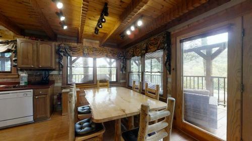 Big Kahuna Lodge Cabin
