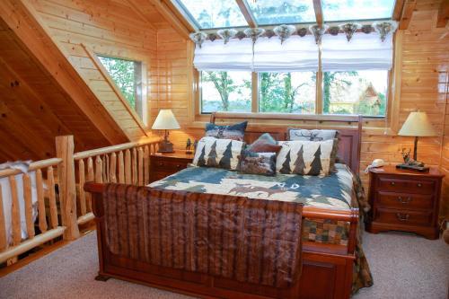 Chateau Bearden Sevierville Cabin