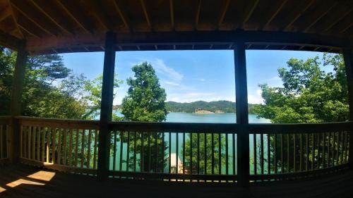 Free Xplorie Attractions Every Day! - Sunset Breeze