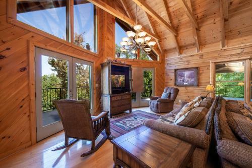 Big Bear Lodge Holiday Home