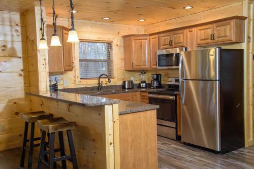 All Decked Out Cabin