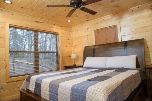 All Decked Out Cabin