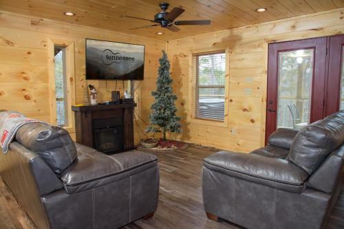 All Decked Out Cabin