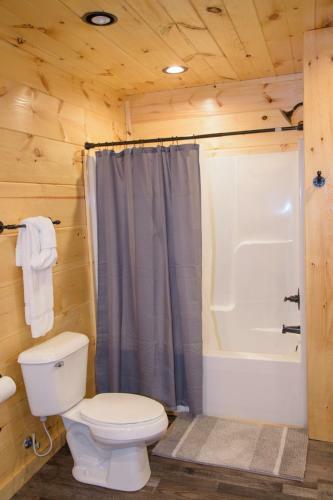 All Decked Out Cabin