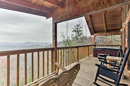 Custom Mtn Cabin With Hot Tub, 7 Mi To Pigeon Forge!