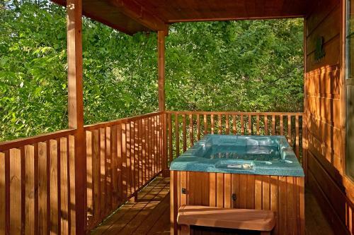 Dream Maker #120 By Aunt Bug's Cabin Rentals