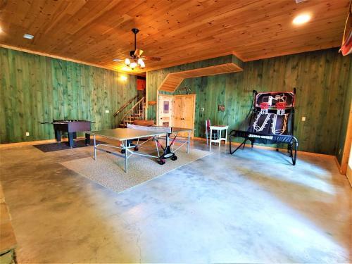 Free Xplorie Attractions Every Day! - The Outter Cove