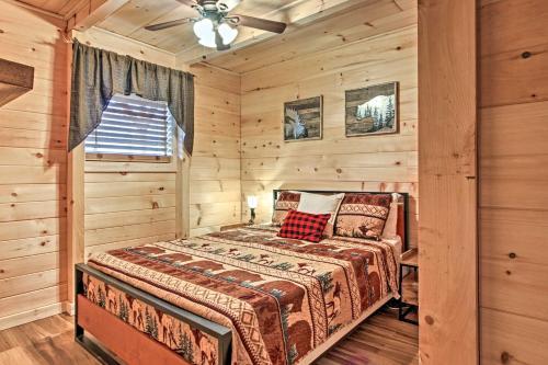 Red Moose Lodge Mtn Getaway With Hot Tub And Views!