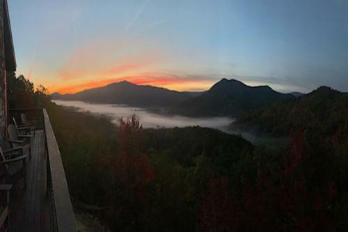 Amazing View Lodge