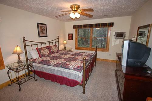 Bear Britches Lodge