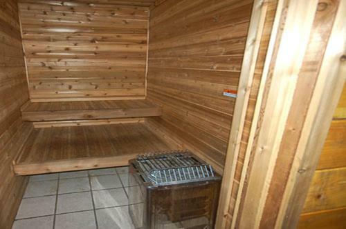 Bear Britches Lodge