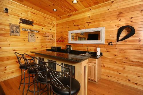 1939 Smoky Cove Cabin