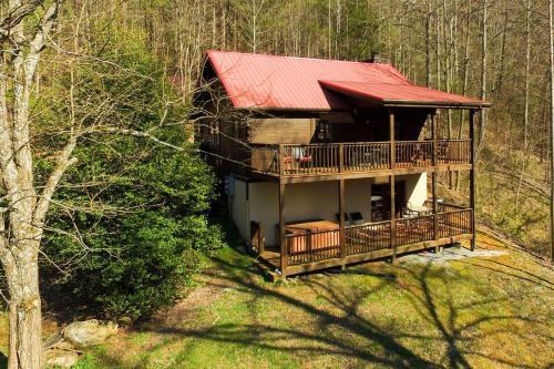 Bear Hiney Hangout Home