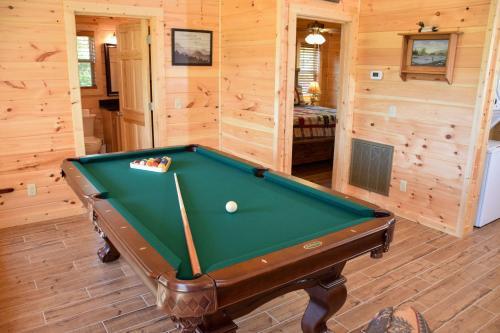 Little Feather - 1 Bedrooms, 1 Baths, Sleeps 4 Home