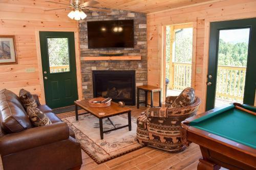 Little Feather - 1 Bedrooms, 1 Baths, Sleeps 4 Home