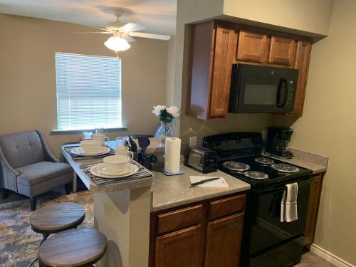 Hotel Eagles Den Suites At Andrews