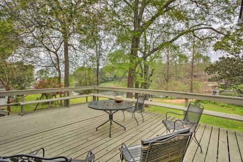 Custom Home With Deck, Dockandboathouse On Lake Athens!