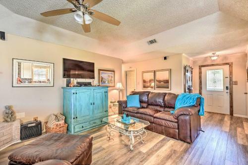Abilene Home With Bbq And Pvt Yard, 1 Mi To Acu!