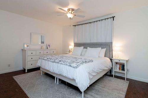 Newning 1br Condo, With Pool