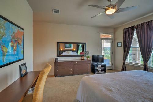 Chic Villa With Infinity Pool, 10 Miles To Downtown!