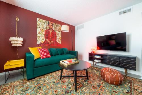 Wanderjaunt - Travis Heights Apartments