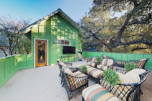 New Listing! Bouldin Creek Retreat With Rooftop Deck Home