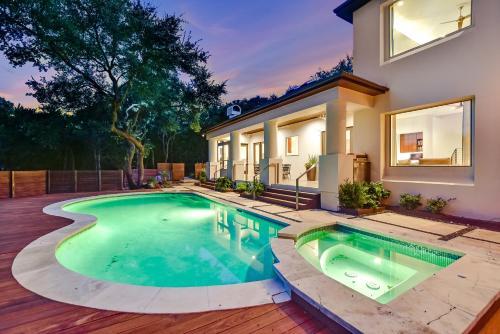 The Arrive Skyline View Estate Home