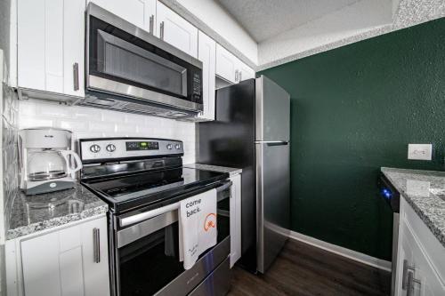 Apartamento Wanderjaunt - Sleek North Austin Apts