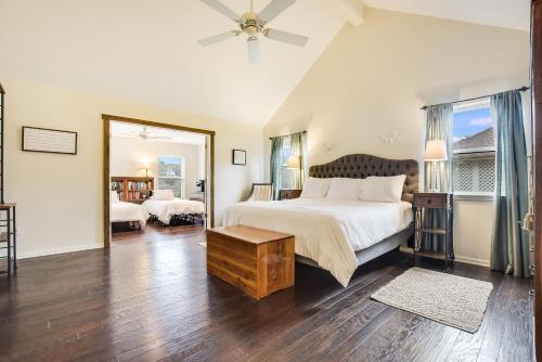 The Arrive Authentic Tudor Home Home