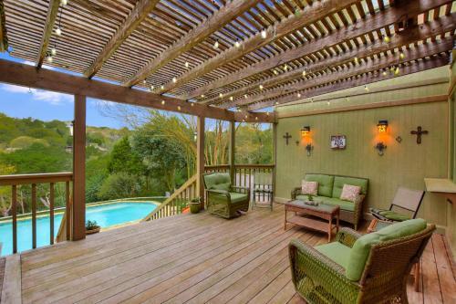 The Arrive Authentic Tudor Home Home