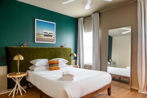 Apartamento Chic West Campus Apts By Wanderjaunt