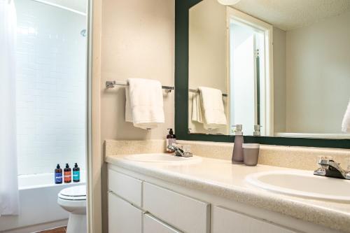 Apartamento Chic Apts In Central Austin By Wanderjaunt