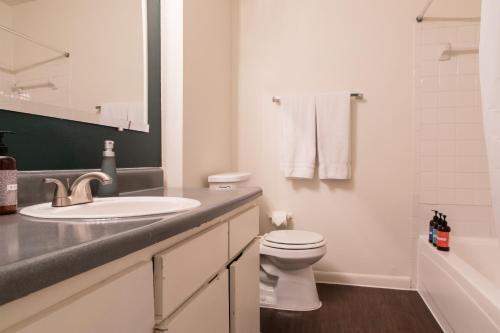 Apartamento Chic Apts In Central Austin By Wanderjaunt